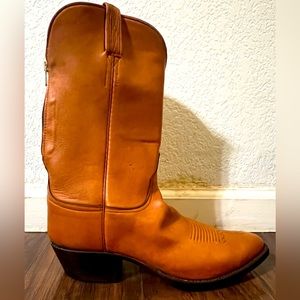 Beautiful men’s Lucchese Western boots